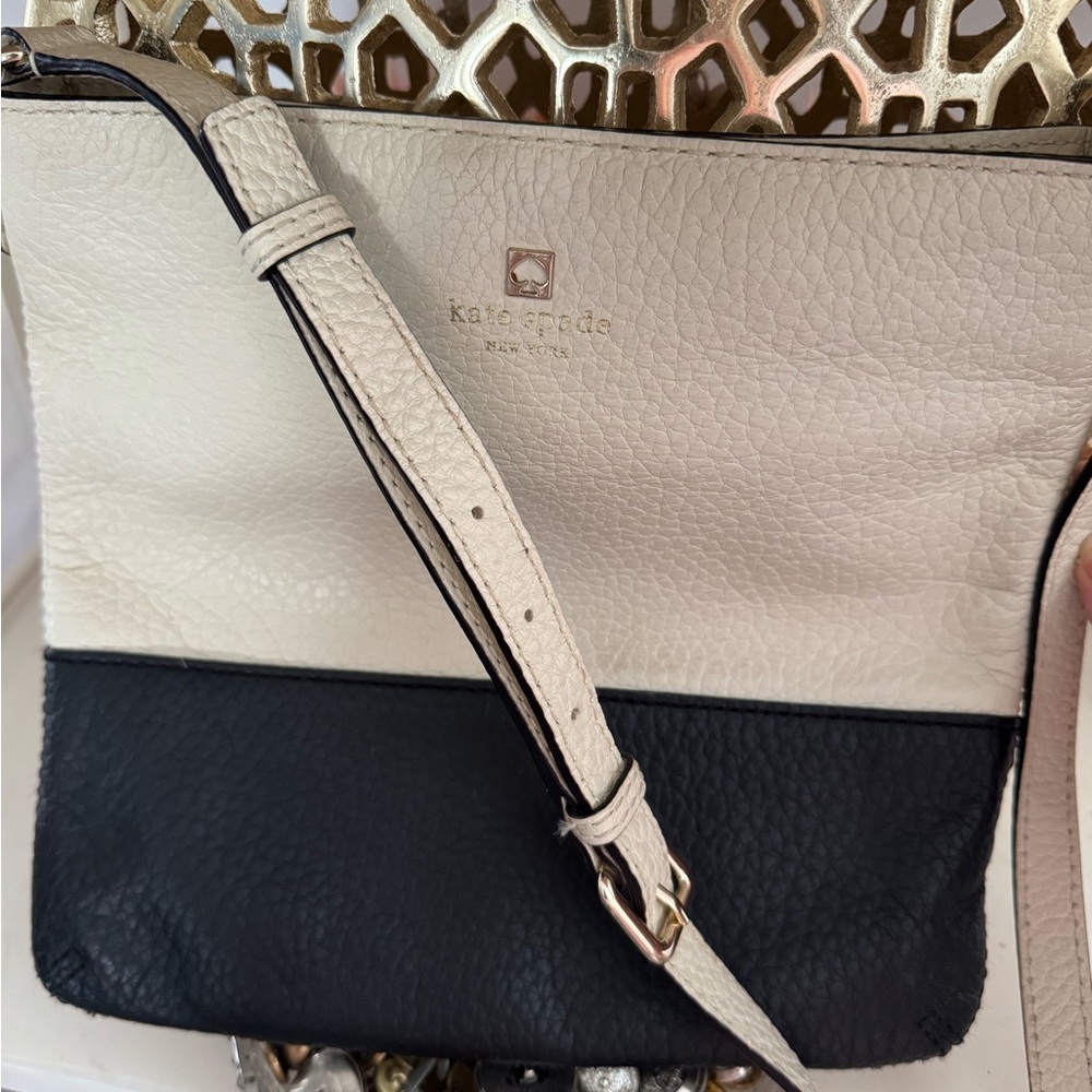 Kate Spade Black and Cream Crossbody Bag